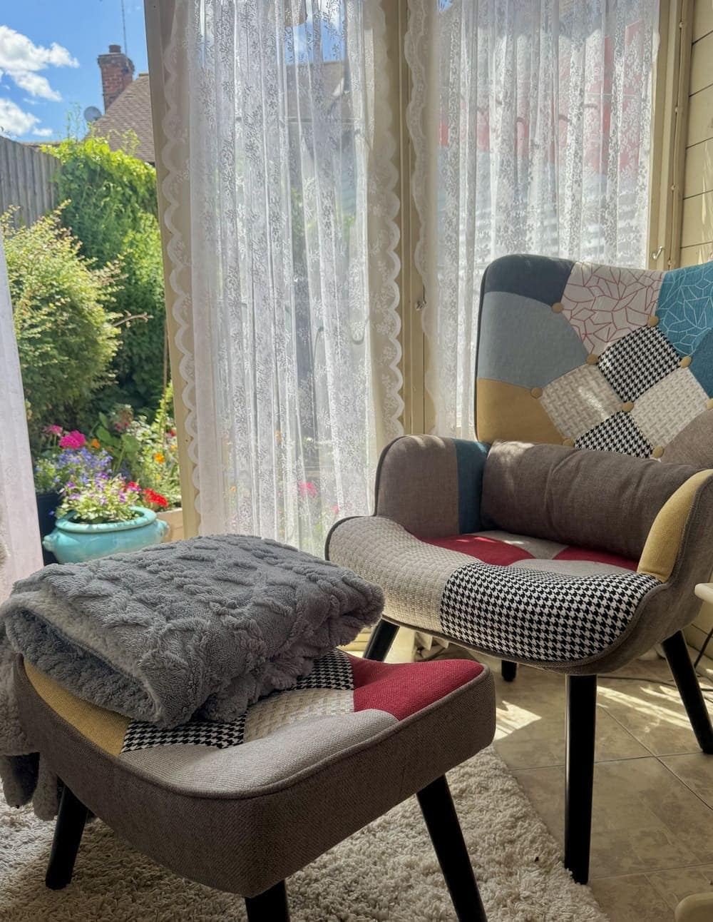 Calm counselling room and comfortable chairs for a welcoming therapy space